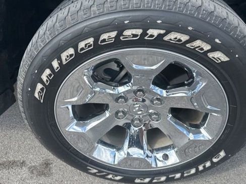 Certified 2023 RAM 1500 Big Horn AWD/4WD image 12