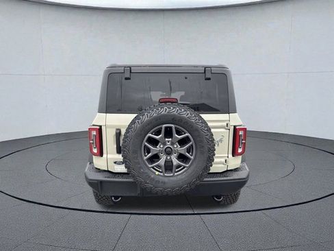 New 2025 Ford Bronco Badlands image 5