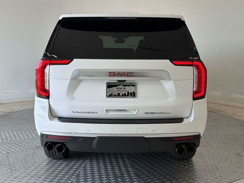 Used 2021 GMC Yukon Denali w/ Advanced Technology Package AWD/4WD image 10