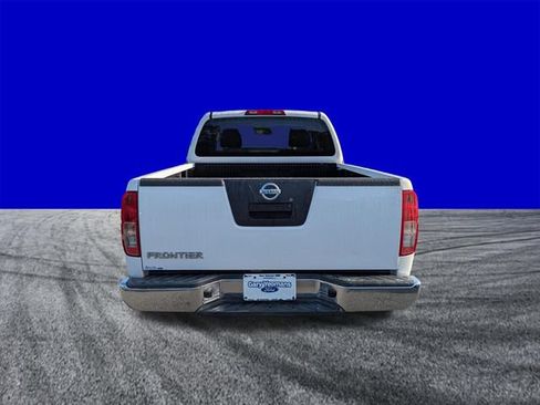 Used 2011 Nissan Frontier S w/ S Preferred Pkg RWD image 5