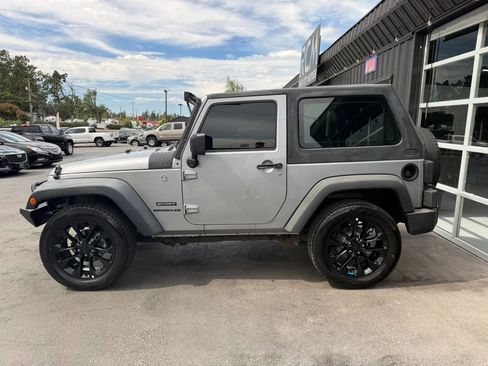 Used 2014 Jeep Wrangler Sport w/ Connectivity Group AWD/4WD image 4