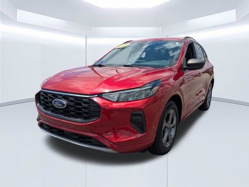 Used 2023 Ford Escape ST-Line AWD/4WD image 8