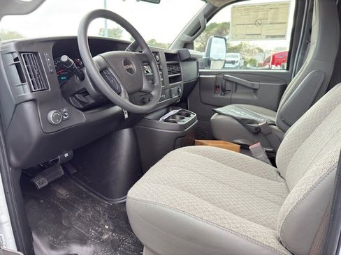 New 2024 GMC Savana 3500 w/ Power Convenience Package image 5