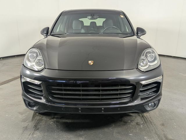 Used 2015 Porsche Cayenne S AWD/4WD image 3