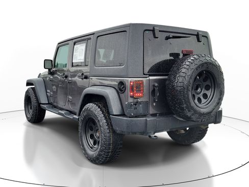 Used 2017 Jeep Wrangler Unlimited Sport w/ Quick Order Package 24S AWD/4WD image 3