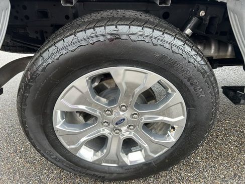 Certified 2023 Ford F150 Platinum w/ Equipment Group 701A High image 12