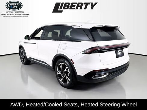 Used 2024 Lincoln Nautilus Premier w/ Equipment Group 102A image 5