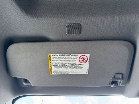 Used 2023 GMC Sierra 2500 SLE image 70