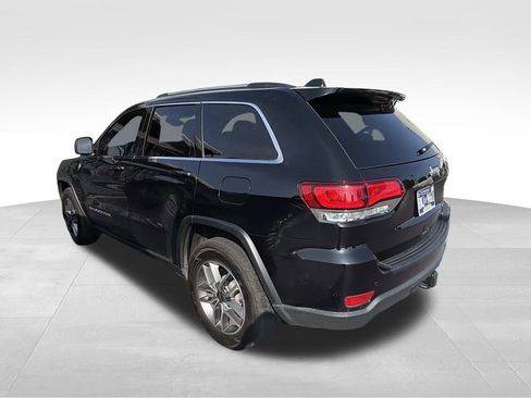 Used 2020 Jeep Grand Cherokee Laredo w/ Quick Order Package 2BN North AWD/4WD image 3