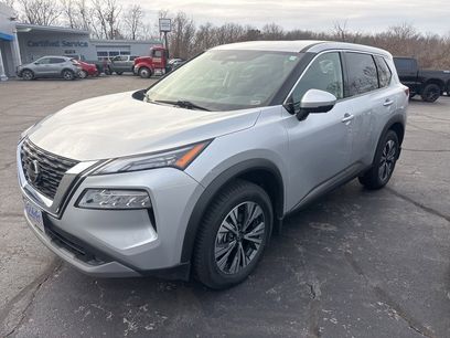 Used 2021 Nissan Rogue SV