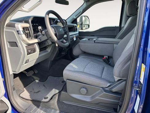 New 2026 Ford F250 XL w/ STX Appearance Package AWD/4WD image 9