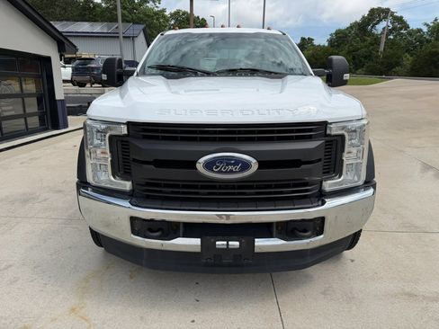 Used 2017 Ford F450 XL w/ Power Equipment Group AWD/4WD image 4