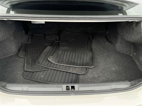 Used 2018 Subaru Impreza 2.0i image 23