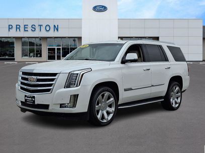 Used 2016 Cadillac Escalade Luxury