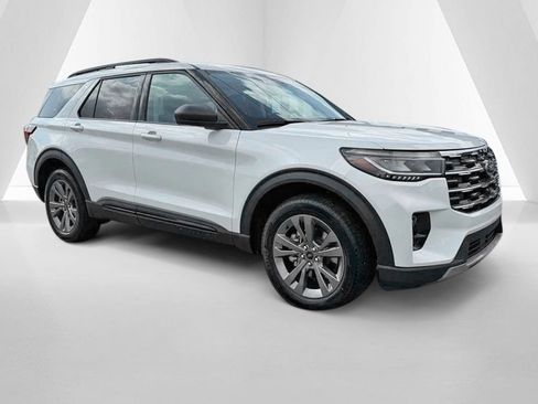 New 2026 Ford Explorer Active w/ Active Comfort Package AWD/4WD image 1