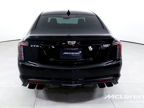 Used 2024 Cadillac CT5 V Blackwing w/ Parking Package RWD image 7