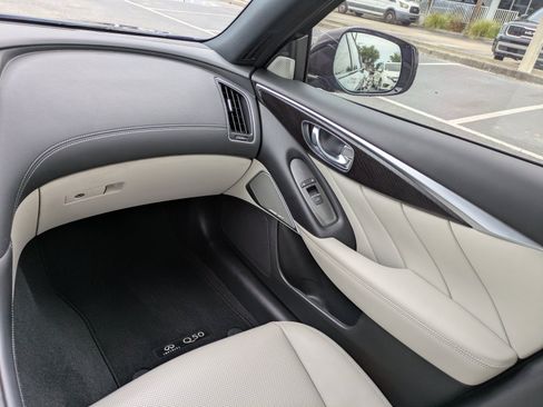 Used 2023 INFINITI Q50 Sensory RWD image 12