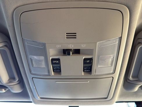 Used 2016 Toyota RAV4 XLE image 21