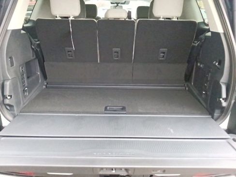 New 2025 Ford Expedition Active image 29