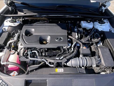 Used 2024 Lexus ES 300h F Sport image 13