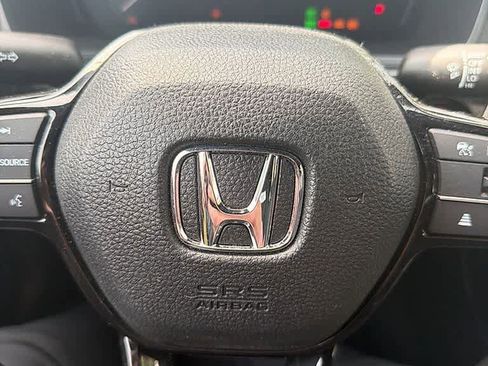 Used 2023 Honda Civic Sport image 17