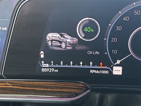 Used 2021 Cadillac Escalade Premium Luxury w/ Driver Assist Tech Package image 11