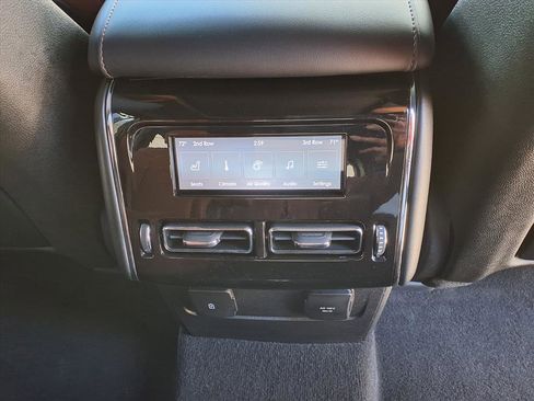 Used 2023 Lincoln Aviator Reserve w/ Equipment Group 201A image 14