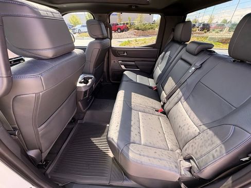 Used 2024 Toyota Tundra Platinum AWD/4WD image 28