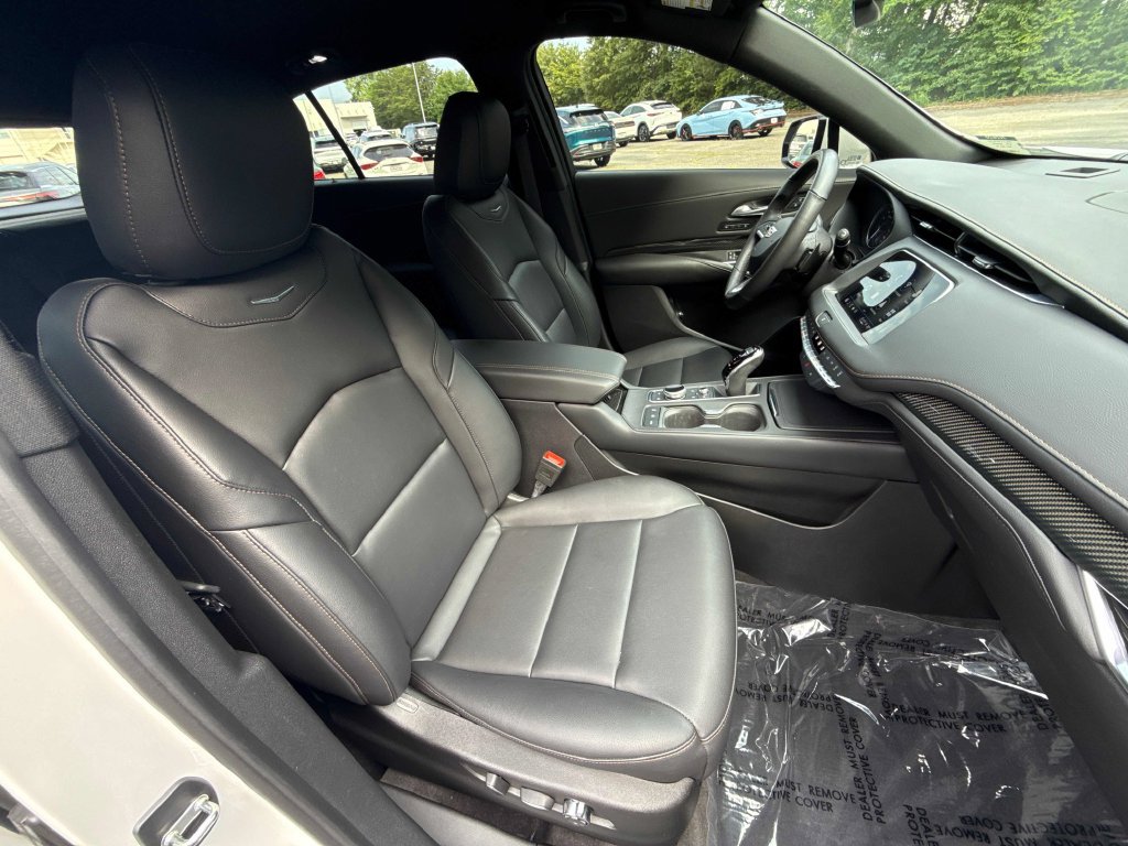 Used 2023 Cadillac XT4 Sport FWD image 24