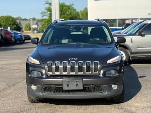 Used 2014 Jeep Cherokee Latitude w/ Cold Weather Group FWD image 33