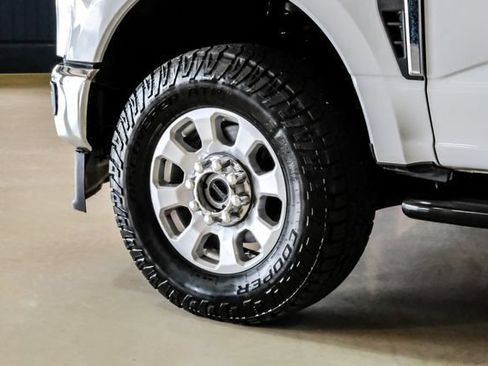 Used 2024 Ford F250 XLT w/ FX4 Off-Road Package AWD/4WD image 52