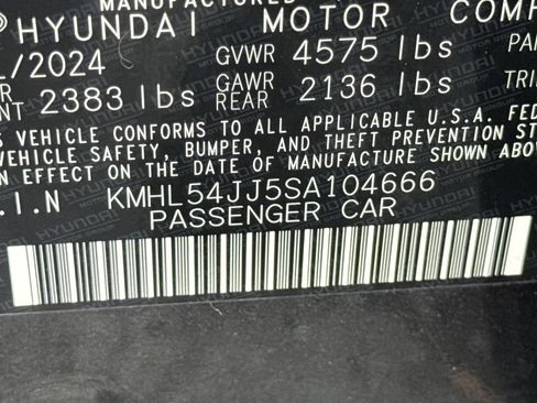 Used 2025 Hyundai Sonata Limited FWD image 33