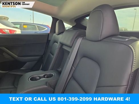 Used 2023 Tesla Model Y Performance image 5