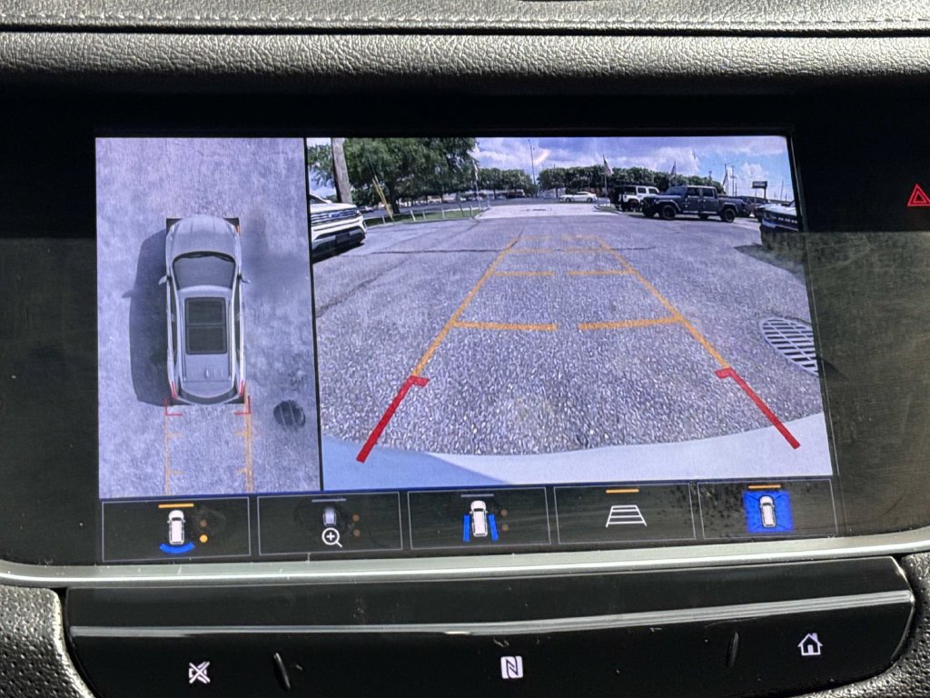 Used 2021 Cadillac XT5 Premium Luxury FWD image 28