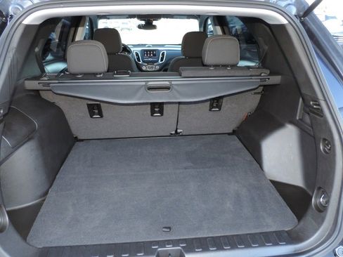 Used 2022 Chevrolet Equinox LT FWD image 19