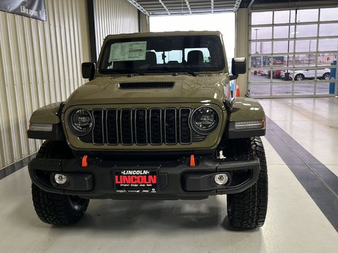 New 2026 Jeep Gladiator Mojave AWD/4WD image 7