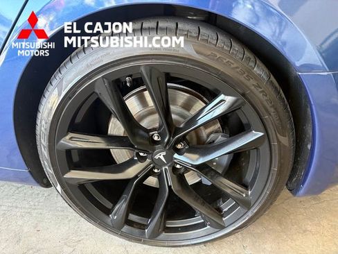 Used 2018 Tesla Model S 75D AWD/4WD image 6