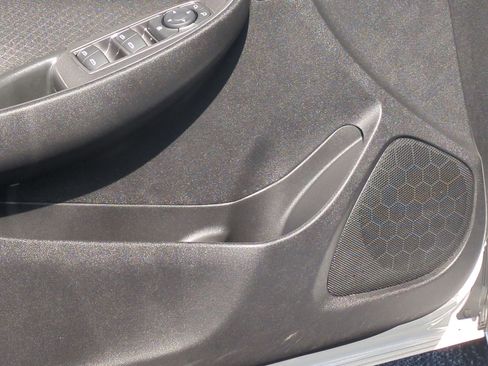 Certified 2024 Chevrolet Malibu RS w/ LPO, Floor Liner Package image 24