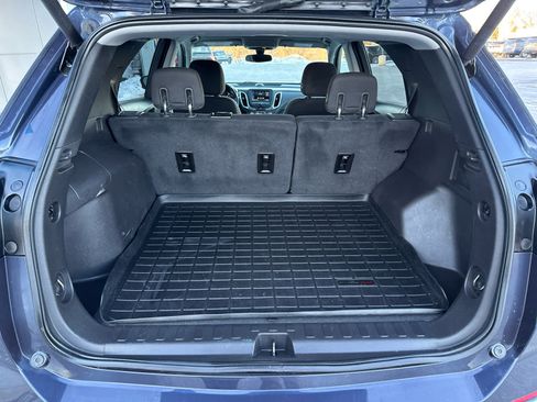 Used 2019 Chevrolet Equinox LT image 14