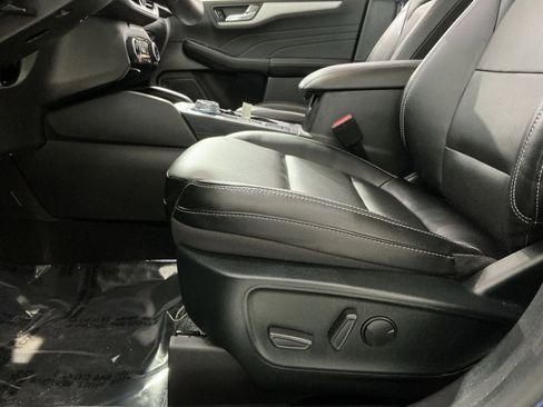 Used 2022 Ford Escape SEL image 22