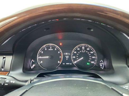 Used 2014 Lexus ES 350 w/ Luxury Package image 20