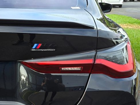 Used 2022 BMW M4 Competition RWD image 12