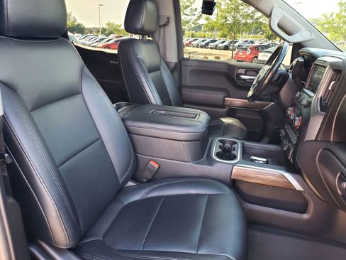 Used 2020 Chevrolet Silverado 1500 LT Trail Boss image 12