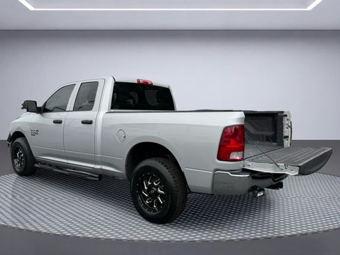 Used 2019 RAM 1500 Express AWD/4WD image 8