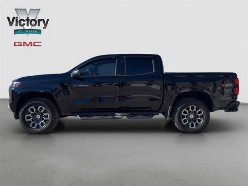 Used 2025 Chevrolet Colorado Z71 w/ Technology Package image 5
