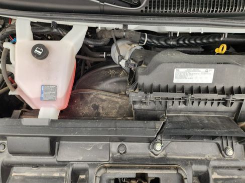 Used 2023 Chevrolet Express 3500 LS image 30