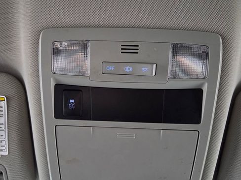 Used 2019 Toyota Tacoma SR5 AWD/4WD image 26