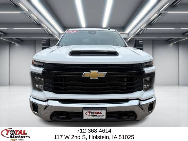 Used 2024 Chevrolet Silverado 2500 W/T w/ WT Fleet Convenience Package AWD/4WD image 3