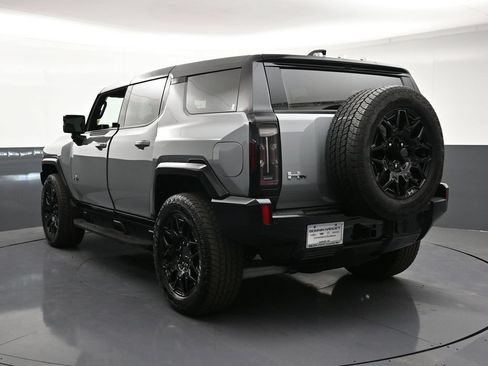 Certified 2026 GMC Hummer EV SUV AWD/4WD image 3