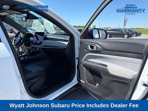 Used 2024 Jeep Compass Latitude AWD/4WD image 27